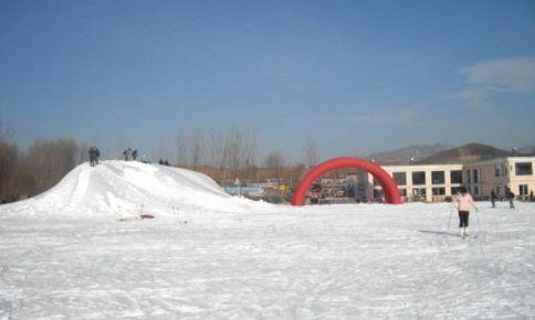 河北秦皇岛紫云山滑雪场