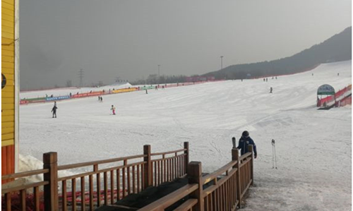 北京顺义莲花山滑雪场