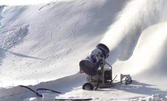 造雪机的核心部件空气压缩机，对造雪机的重要性