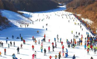 内蒙古赤峰美林谷滑雪场