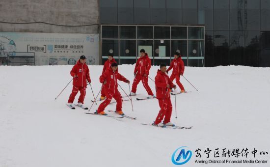 相约兰州安宁滑雪场 释放冬日激情2