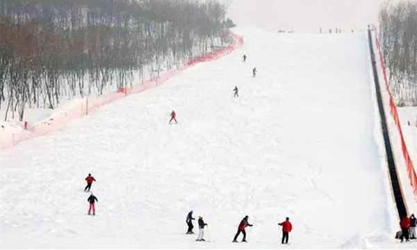 多乐美地滑雪场