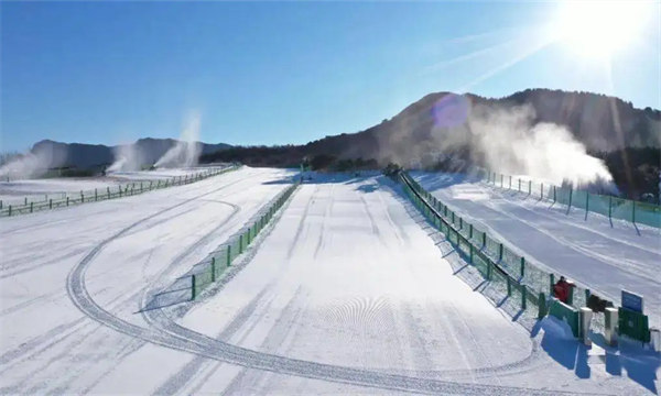 专业的滑雪场建设公司